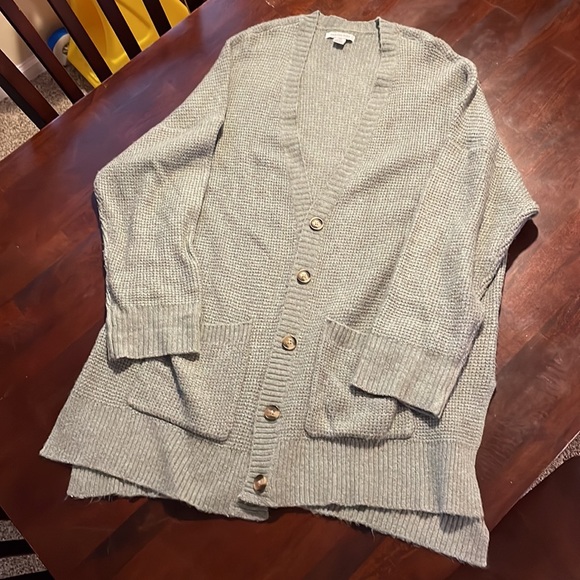 American Eagle Oversized Dreamspun Cardigan - Picture 2 of 3
